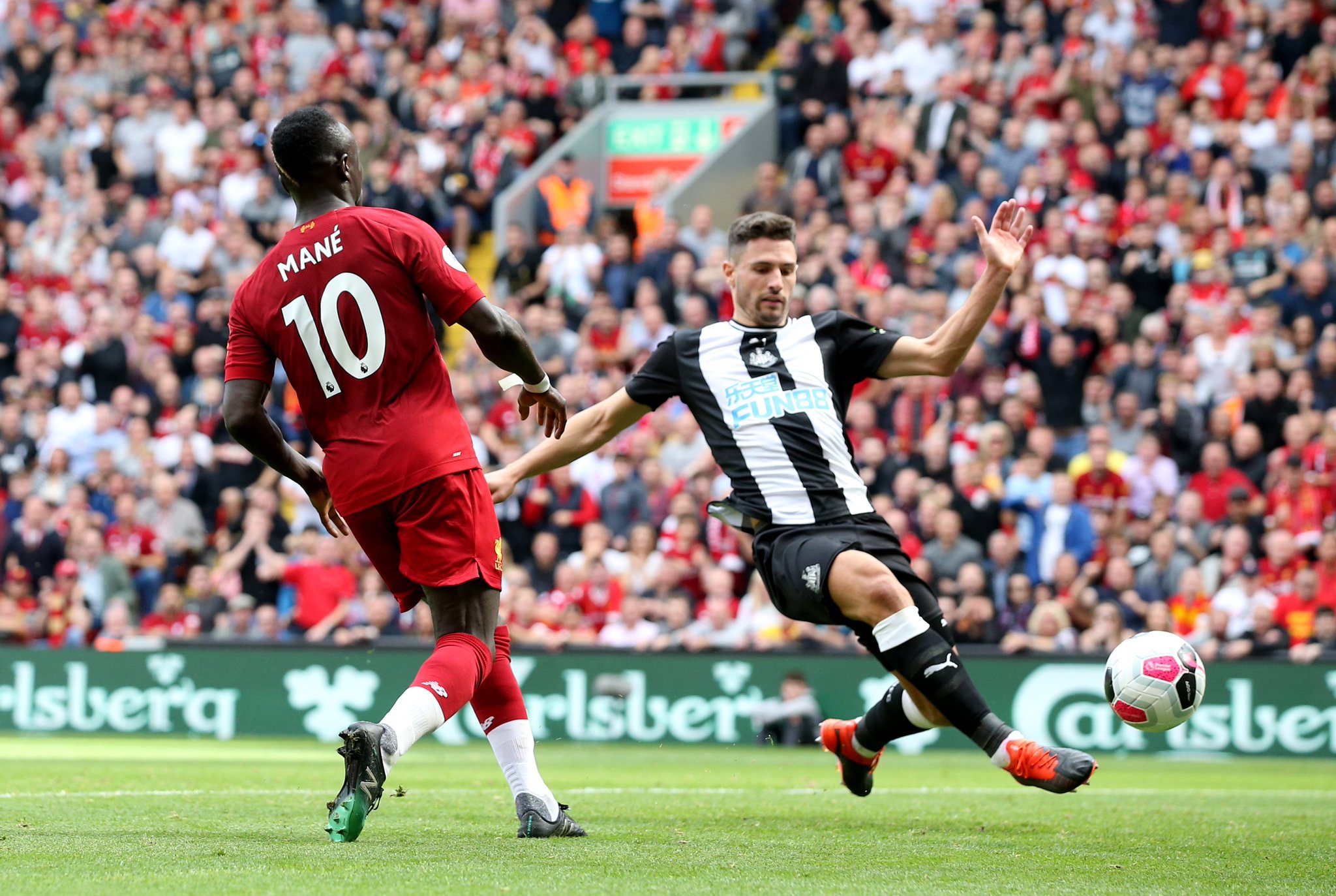 与贝蒂斯三 与贝蒂斯三